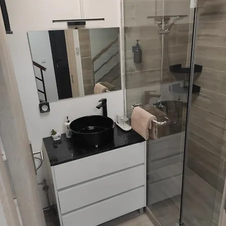 Little Hideaway Semesterbostad *